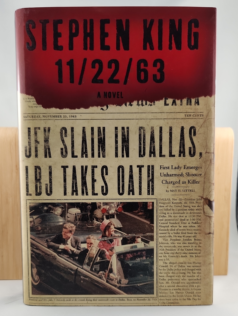 Stephen King novel 11/22/63 (2011), Hardcover Book With Dust Jacket